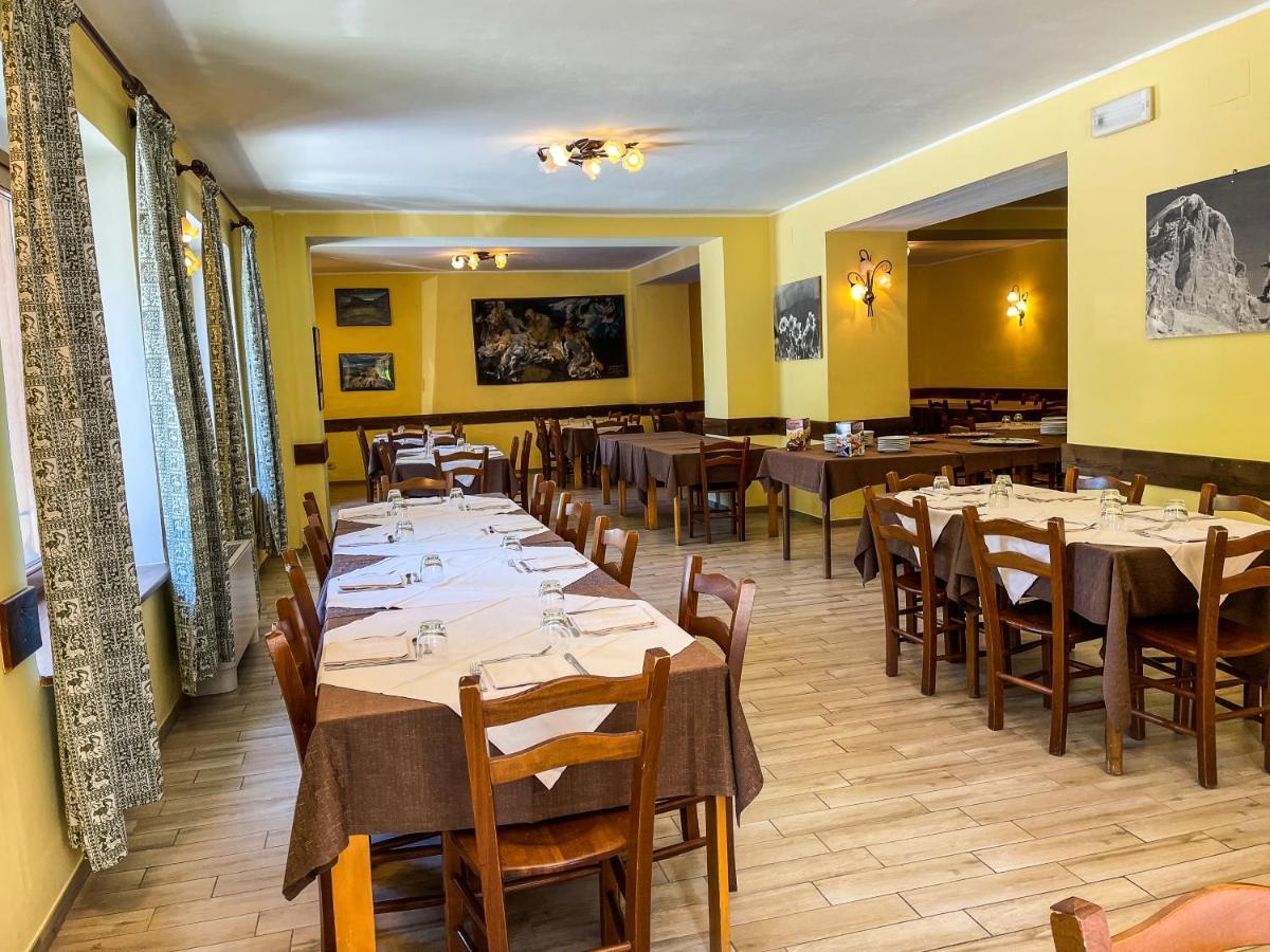 Hotel Al Sasso Di Stria Andraz Kültér fotó