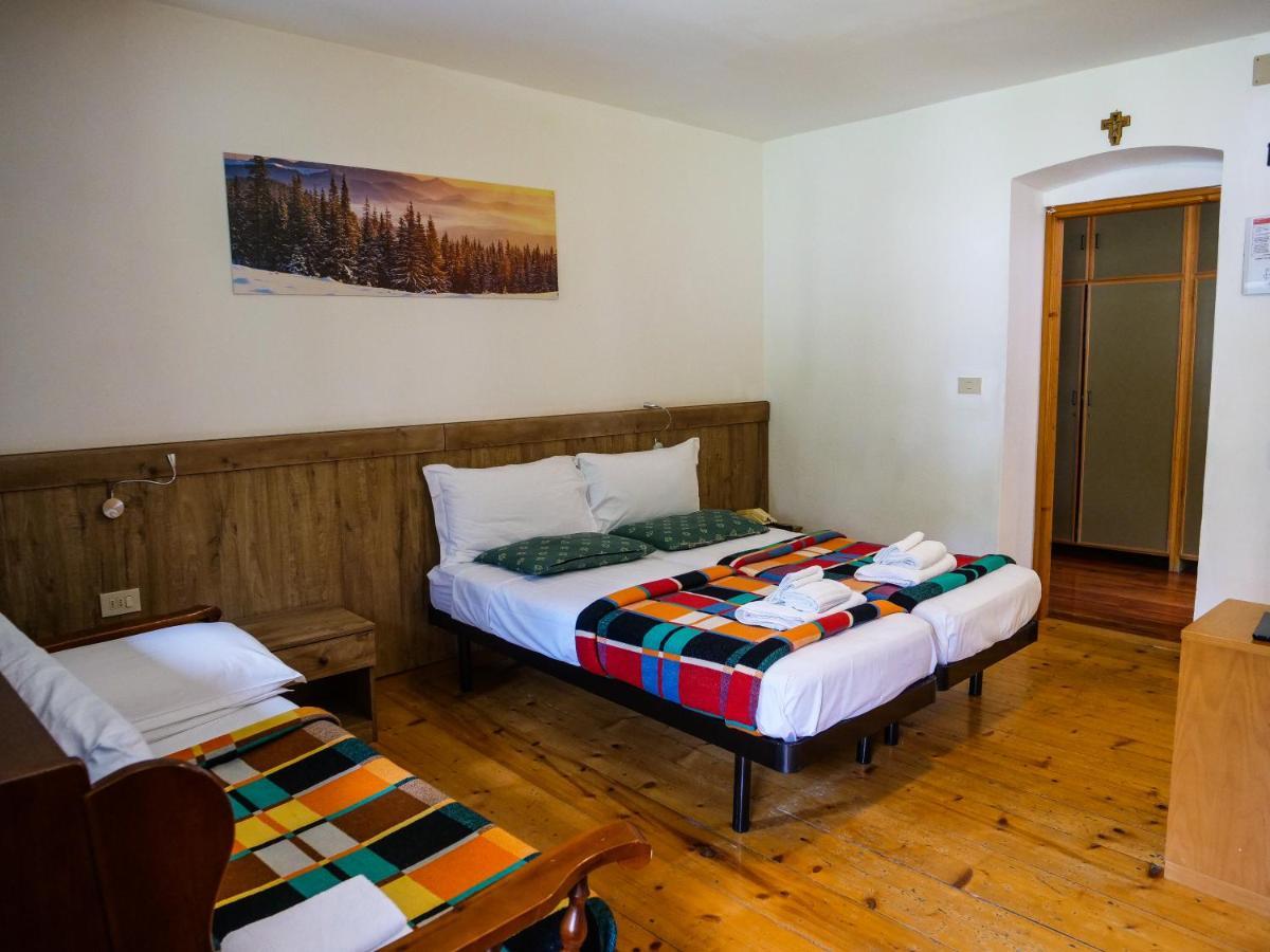 Hotel Al Sasso Di Stria Andraz Kültér fotó