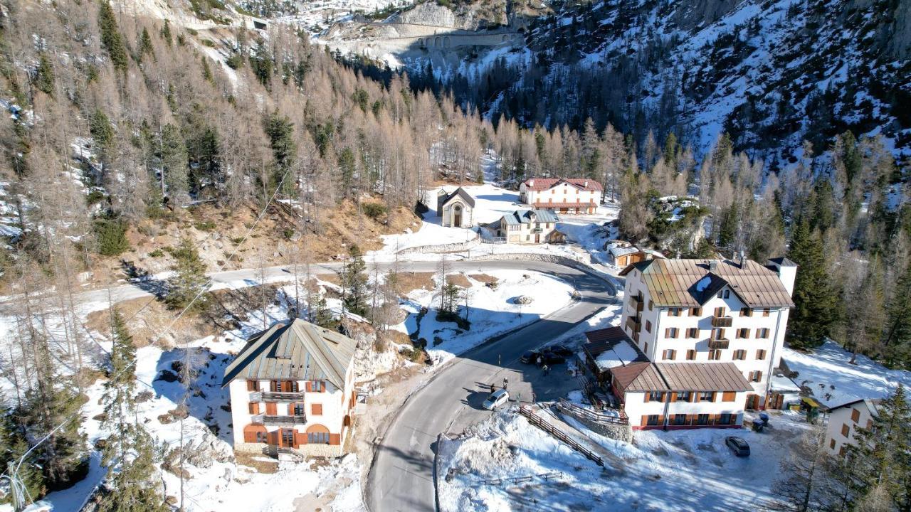 Hotel Al Sasso Di Stria Andraz Kültér fotó
